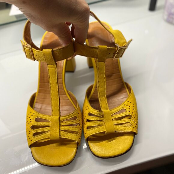 Chie Mihara Yellow Leather Sandals – Made in Spain – Size 37.5 (US 7-7.5) - Picture 3 of 8